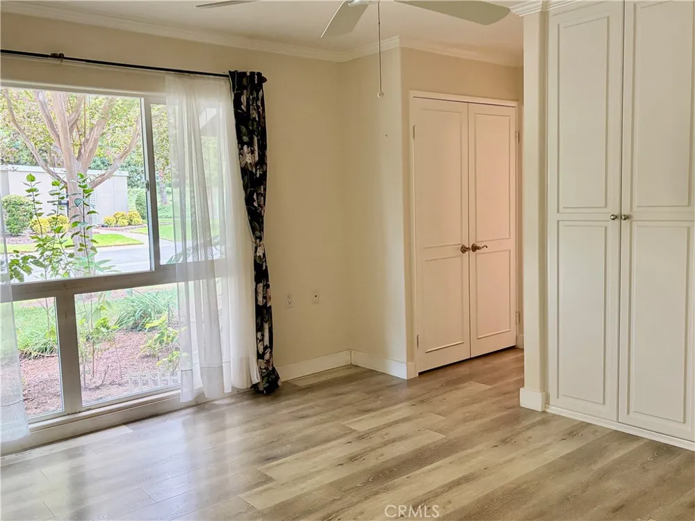 98 Via Estra #C Laguna Woods, CA 92637