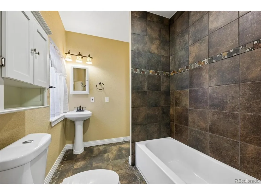 24550 E Roxbury Place Aurora, CO 80016
