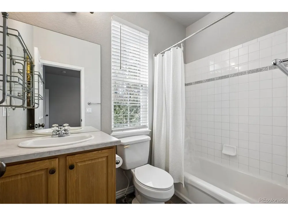 24550 E Roxbury Place Aurora, CO 80016