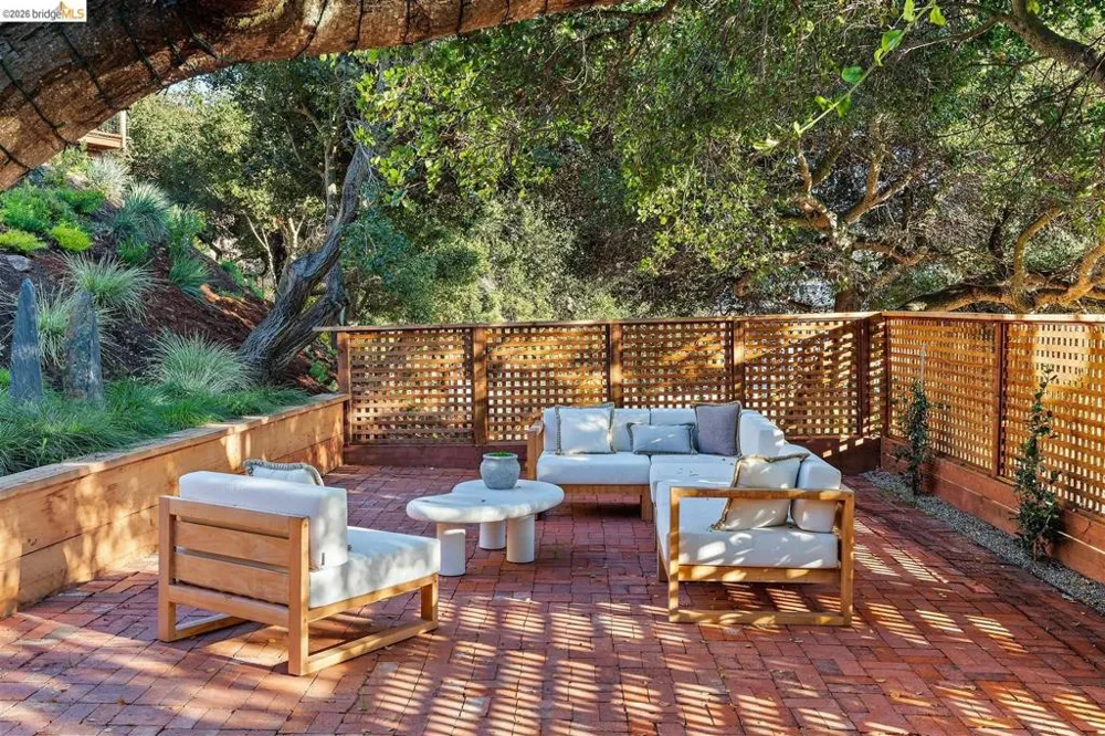 1514 La Loma Ave Berkeley, CA 94708