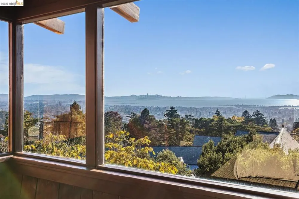 1514 La Loma Ave Berkeley, CA 94708
