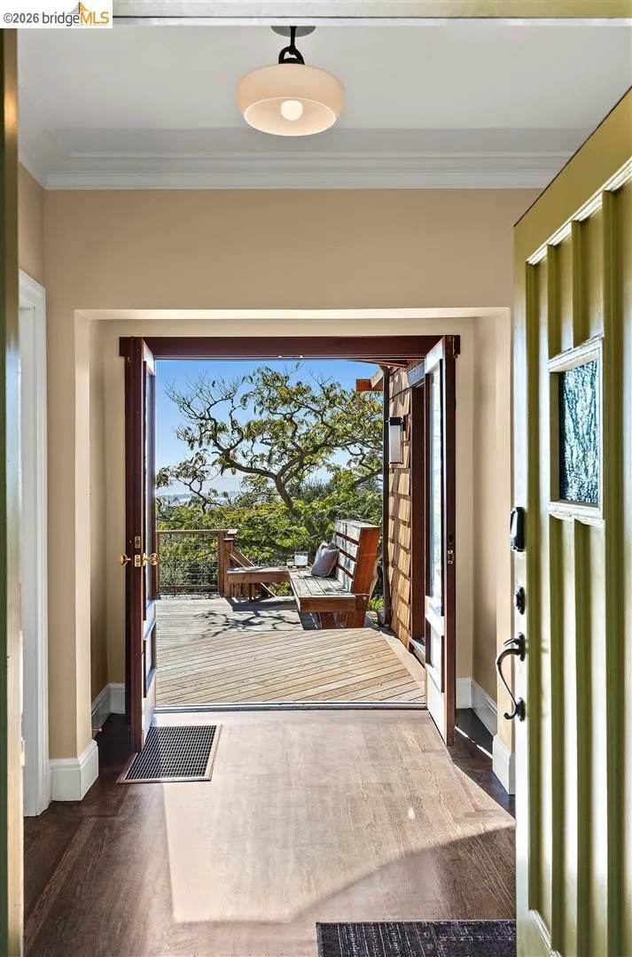 1514 La Loma Ave Berkeley, CA 94708