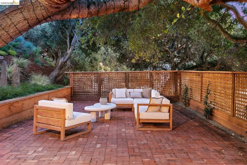 1514 La Loma Ave Berkeley, CA 94708