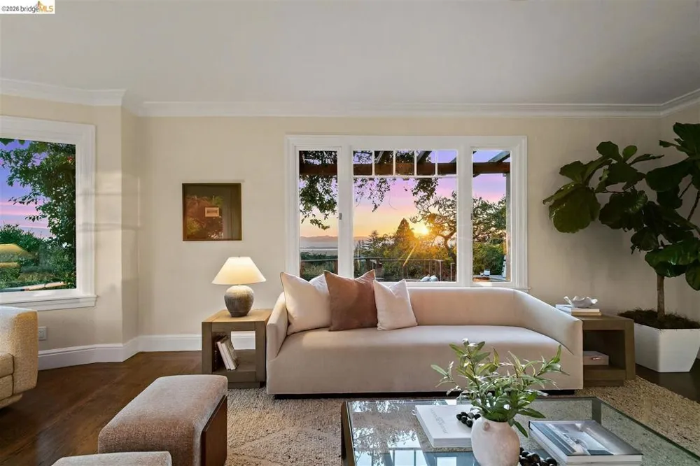 1514 La Loma Ave Berkeley, CA 94708