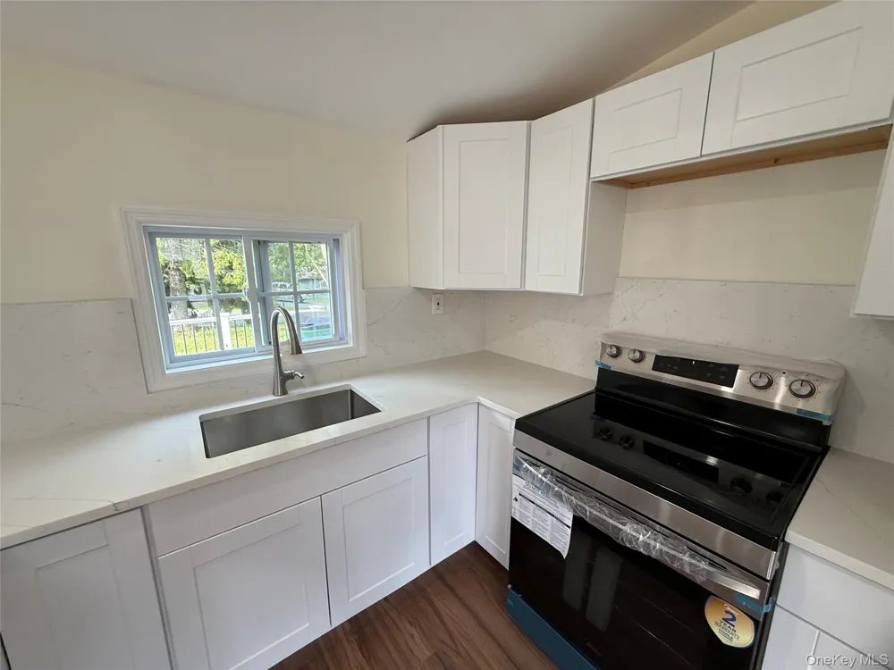 2 Walnut Park Lot 1 Lane Milton, NY 12547