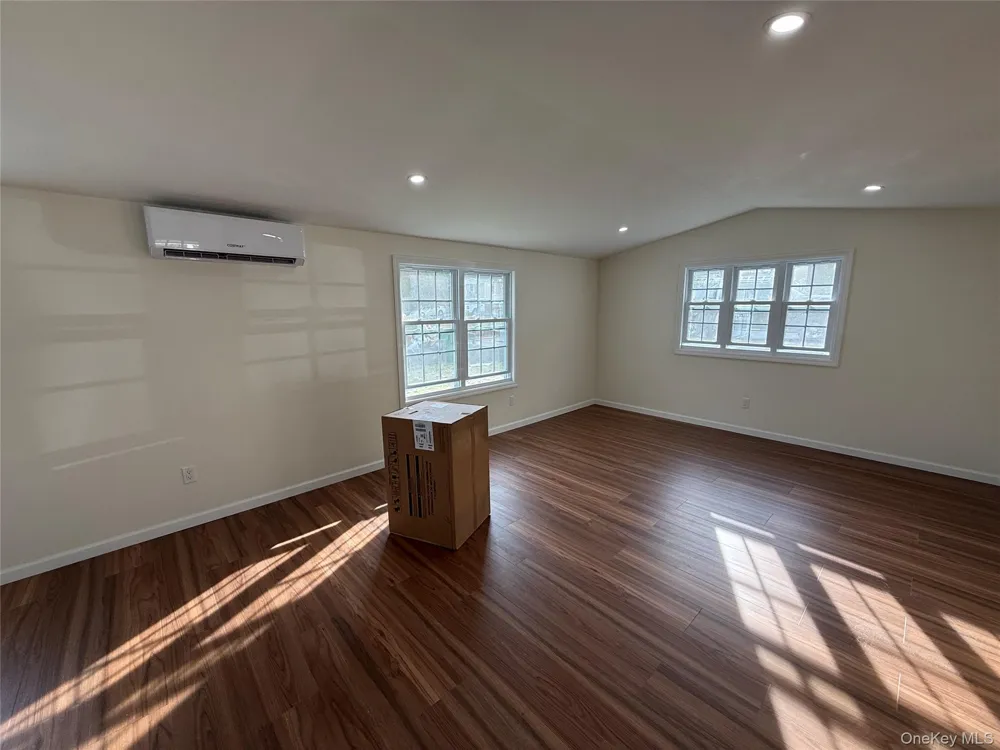 2 Walnut Park Lot 1 Lane Milton, NY 12547