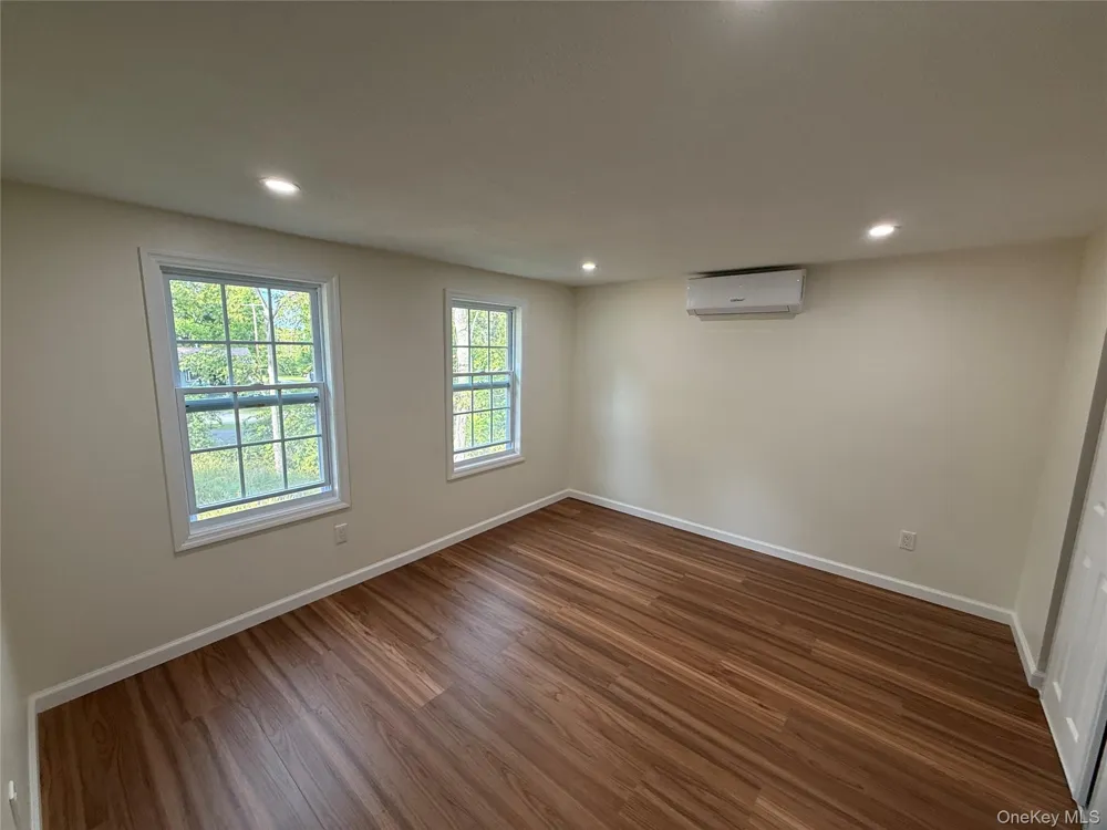 2 Walnut Park Lot 1 Lane Milton, NY 12547