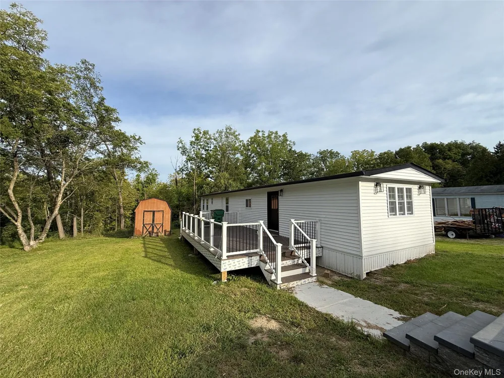 2 Walnut Park Lot 1 Lane Milton, NY 12547