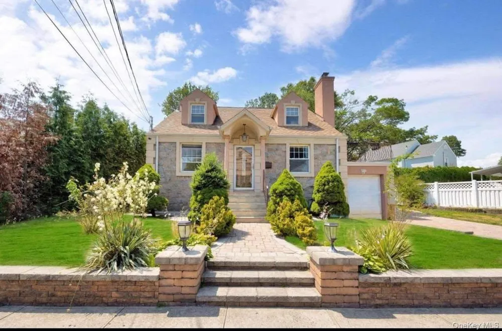 220 Corona Avenue #1 Valley Stream, NY 11580