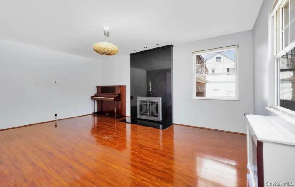 220 Corona Avenue #1 Valley Stream, NY 11580