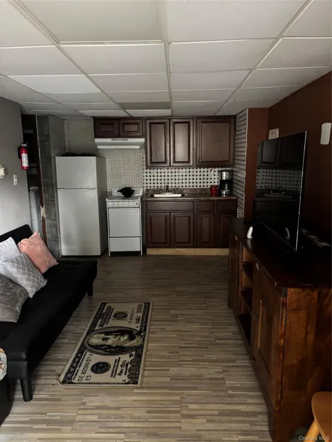 52 Lincoln Place #1