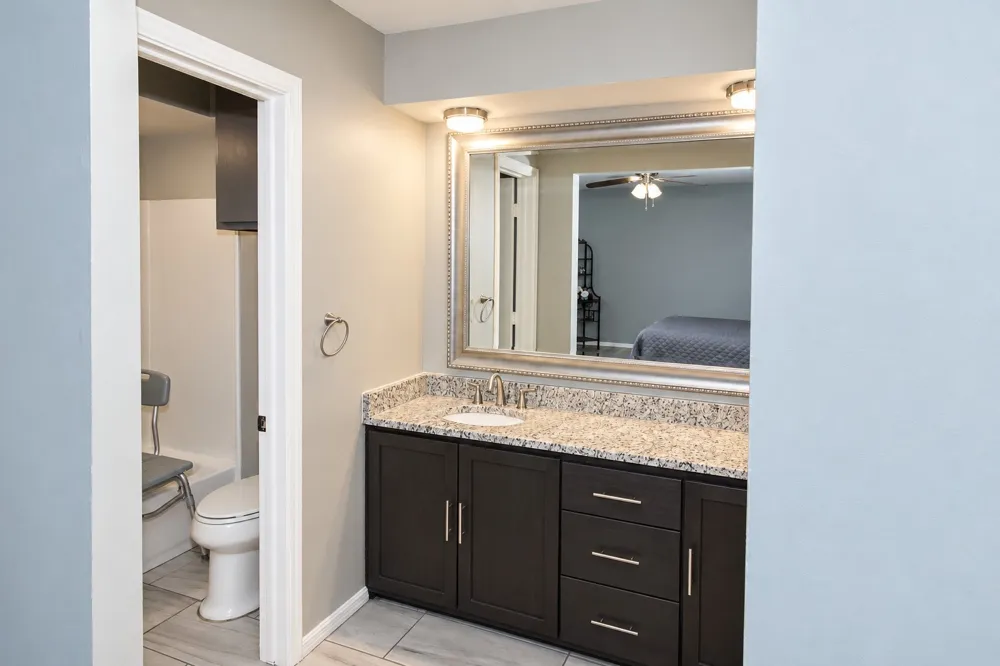 8413 Shadowood Avenue Broken Arrow, OK 74011