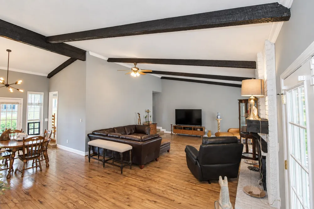 8413 Shadowood Avenue Broken Arrow, OK 74011