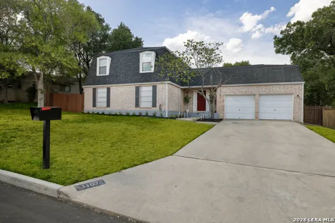 1107 Mount Riga