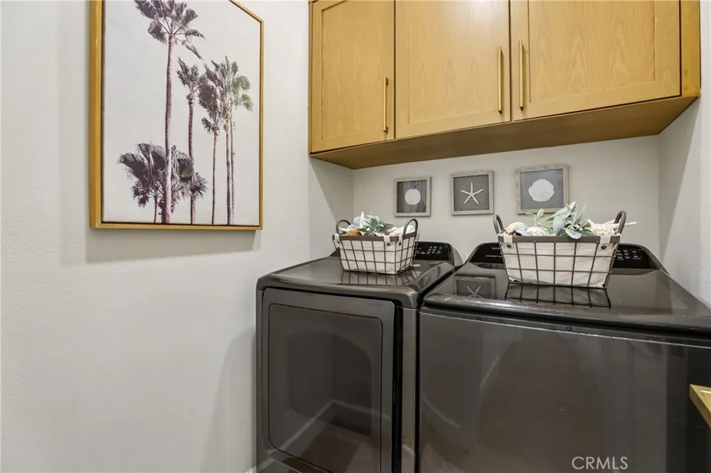 2300 John Street Manhattan Beach, CA 90266