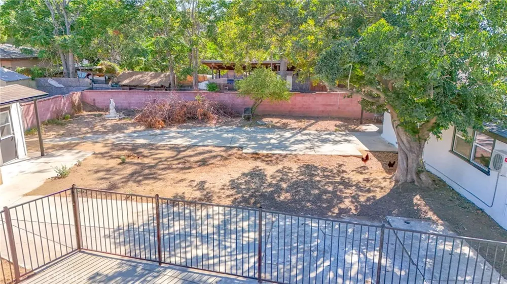 10545 54th Jurupa Valley, CA 91752