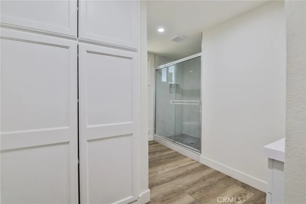 10545 54th Jurupa Valley, CA 91752