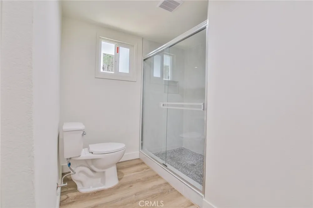 10545 54th Jurupa Valley, CA 91752