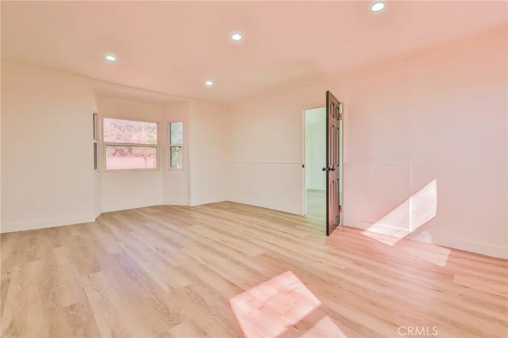 10545 54th Jurupa Valley, CA 91752