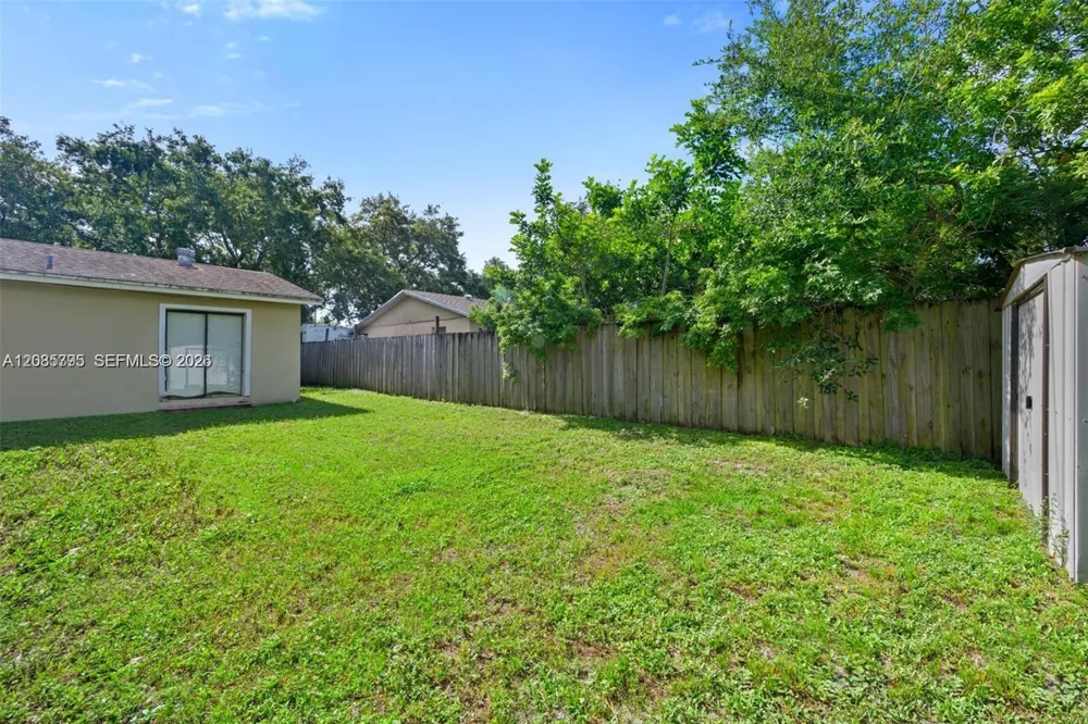 3530 65th Ave Hollywood, FL 33024