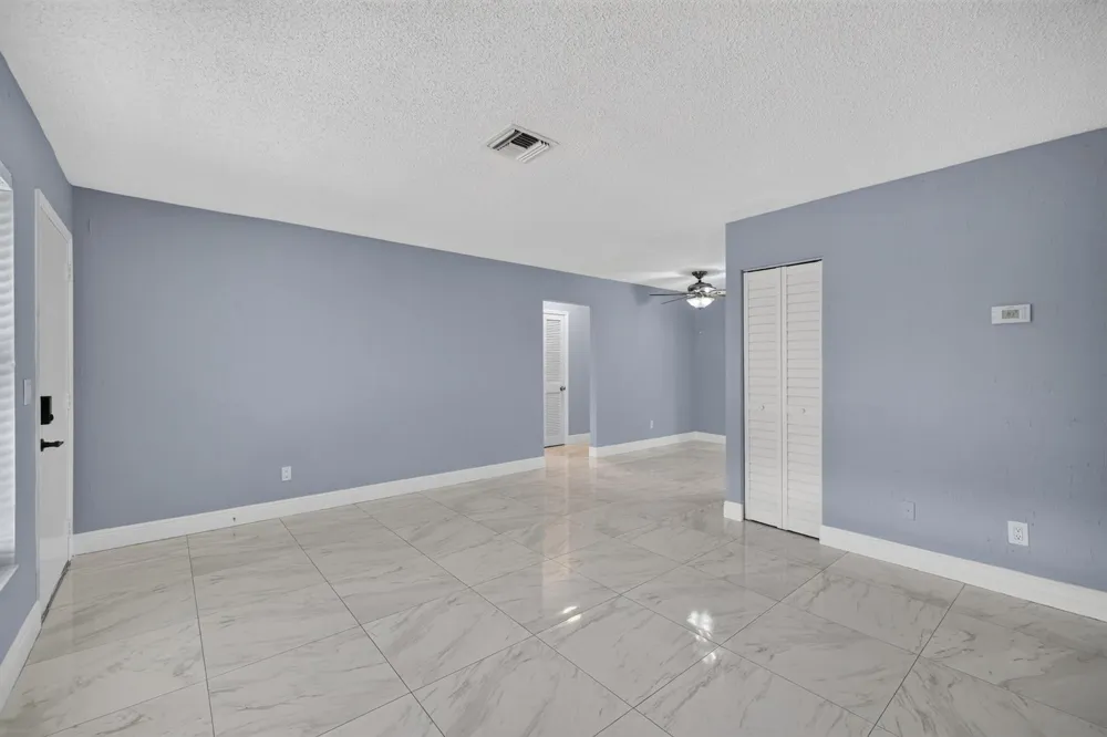 732 SW RAVENSWOOD LANE Port St. Lucie, FL 34983