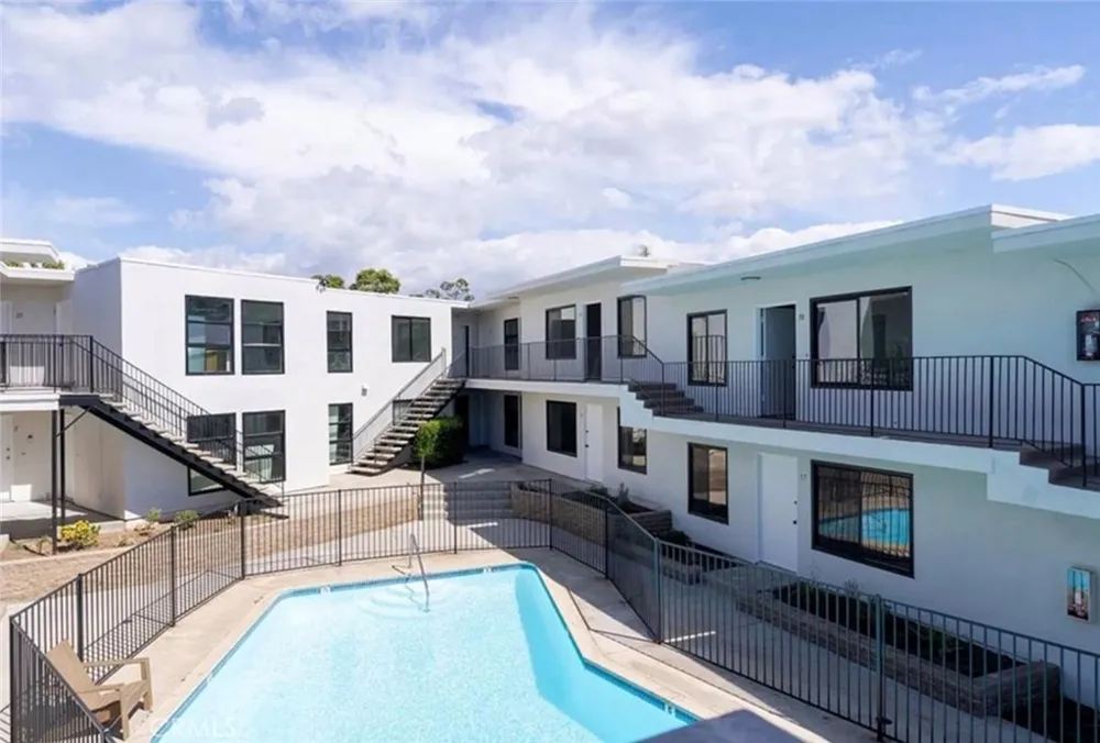 6679 Linda Vista Unit #9 San Diego, CA 92111
