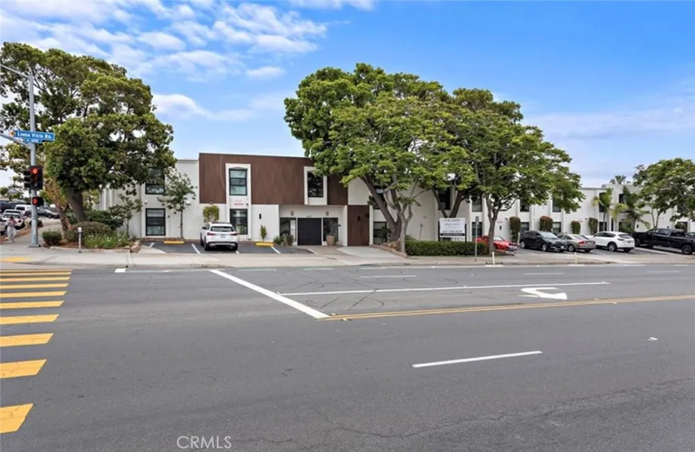 6679 Linda Vista Unit #9 San Diego, CA 92111