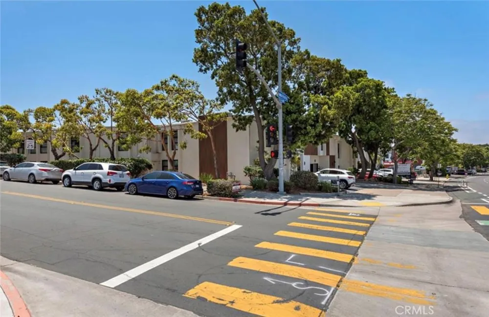 6679 Linda Vista Unit #9 San Diego, CA 92111