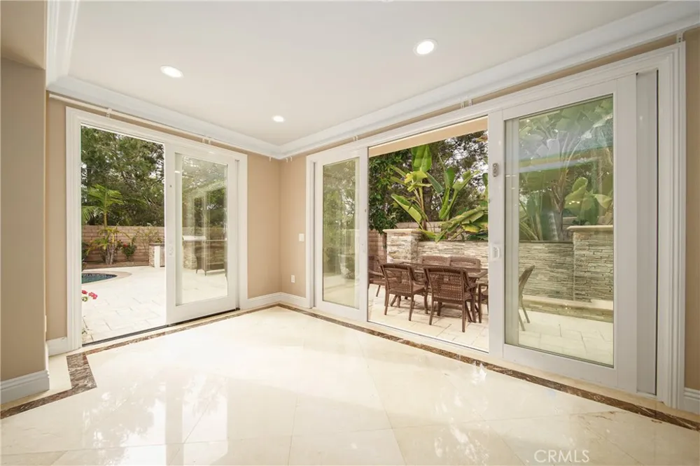 51 Cunningham Irvine, CA 92618