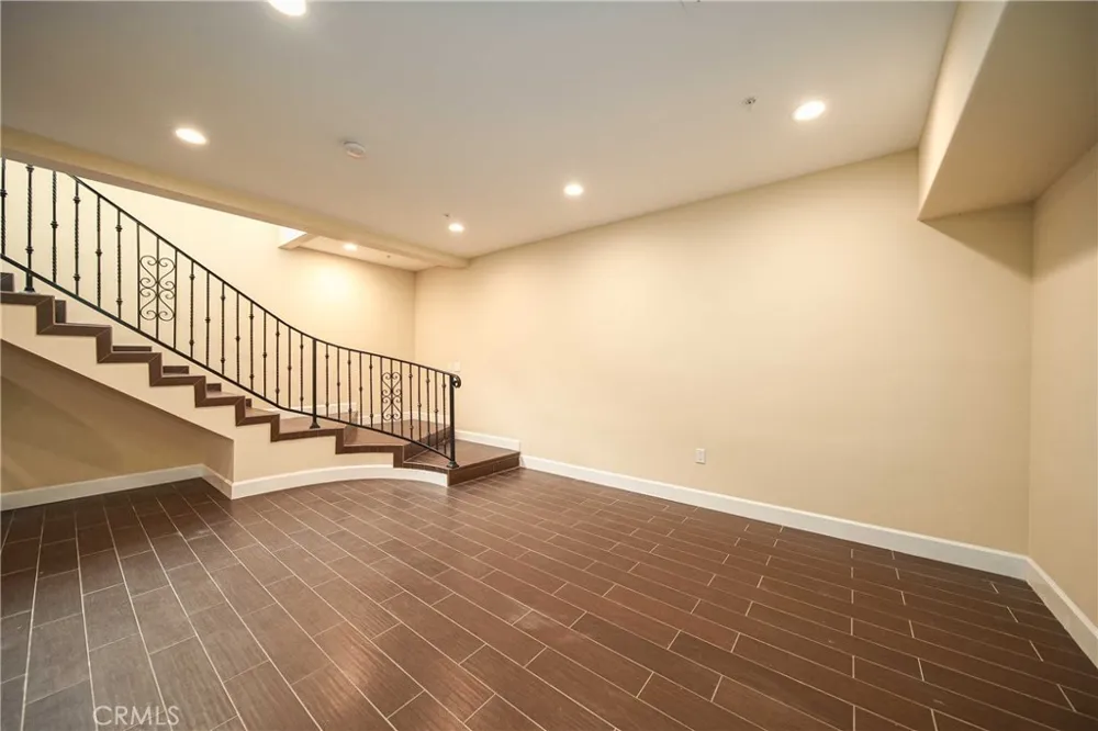 51 Cunningham Irvine, CA 92618