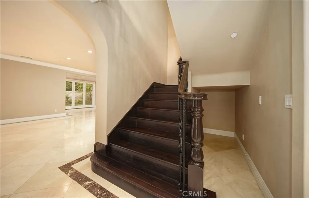 51 Cunningham Irvine, CA 92618