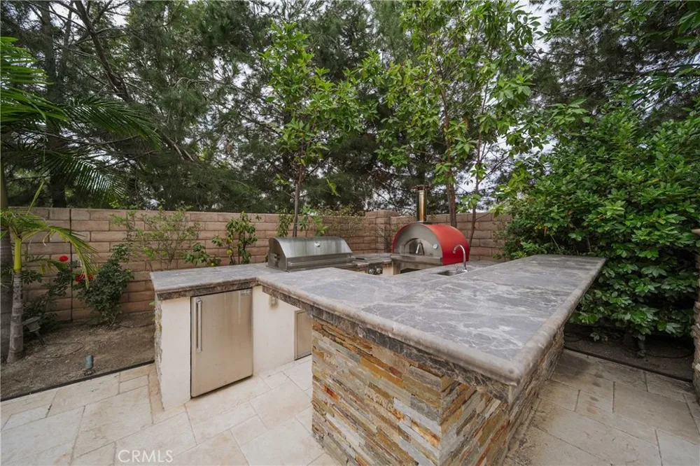 51 Cunningham Irvine, CA 92618