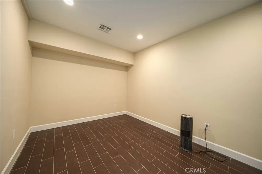 51 Cunningham Irvine, CA 92618