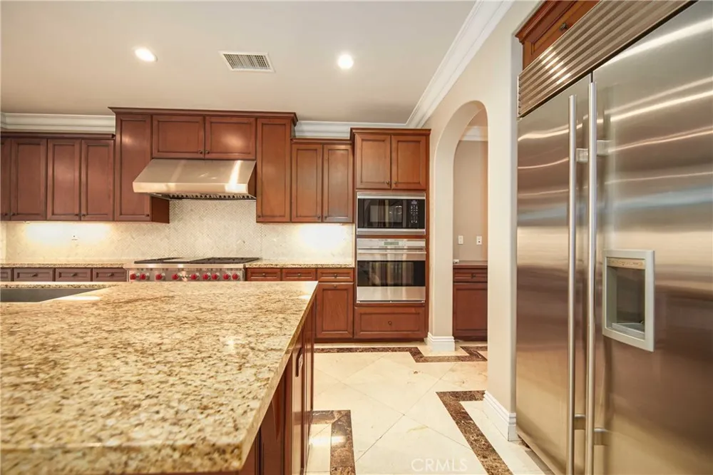 51 Cunningham Irvine, CA 92618