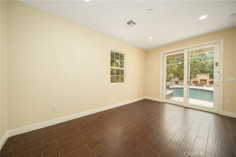 51 Cunningham Irvine, CA 92618