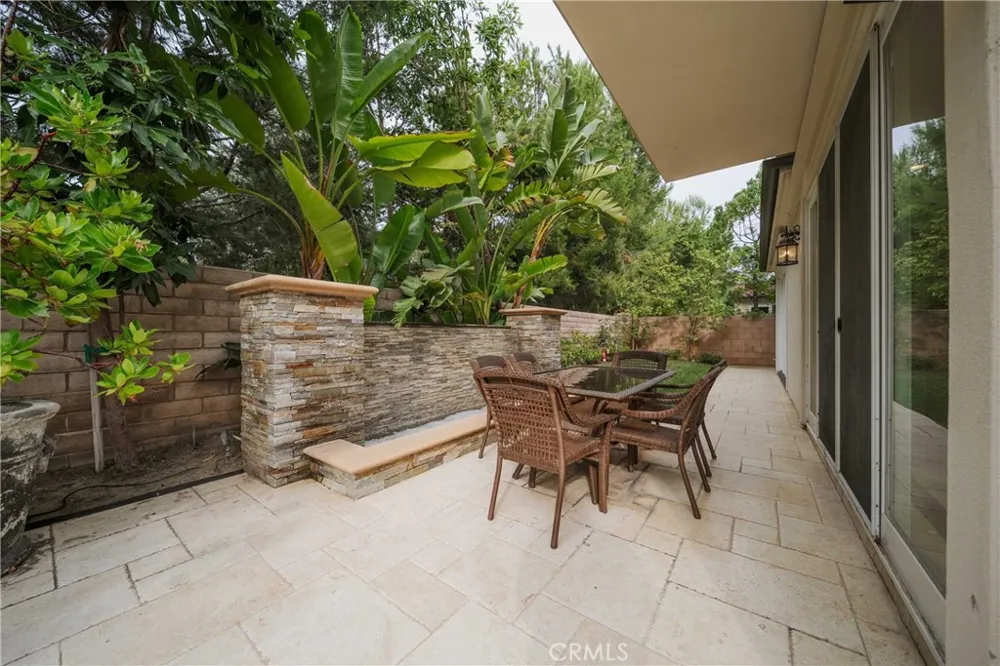 51 Cunningham Irvine, CA 92618
