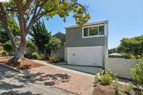 5718 Burlingame Ave