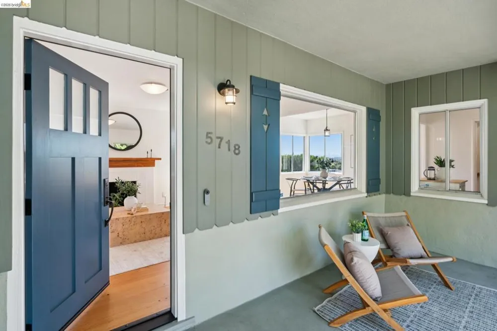 5718 Burlingame Ave Richmond, CA 94804