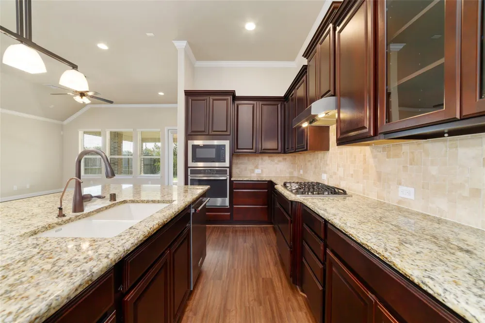 5503 Keystone Bay Court Fulshear, TX 77441