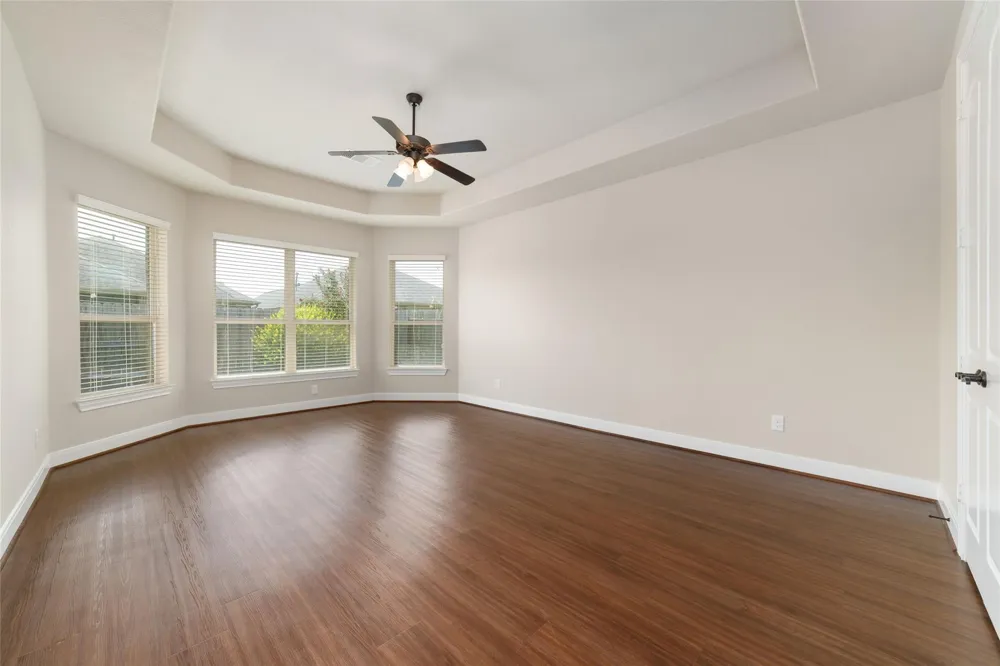 5503 Keystone Bay Court Fulshear, TX 77441