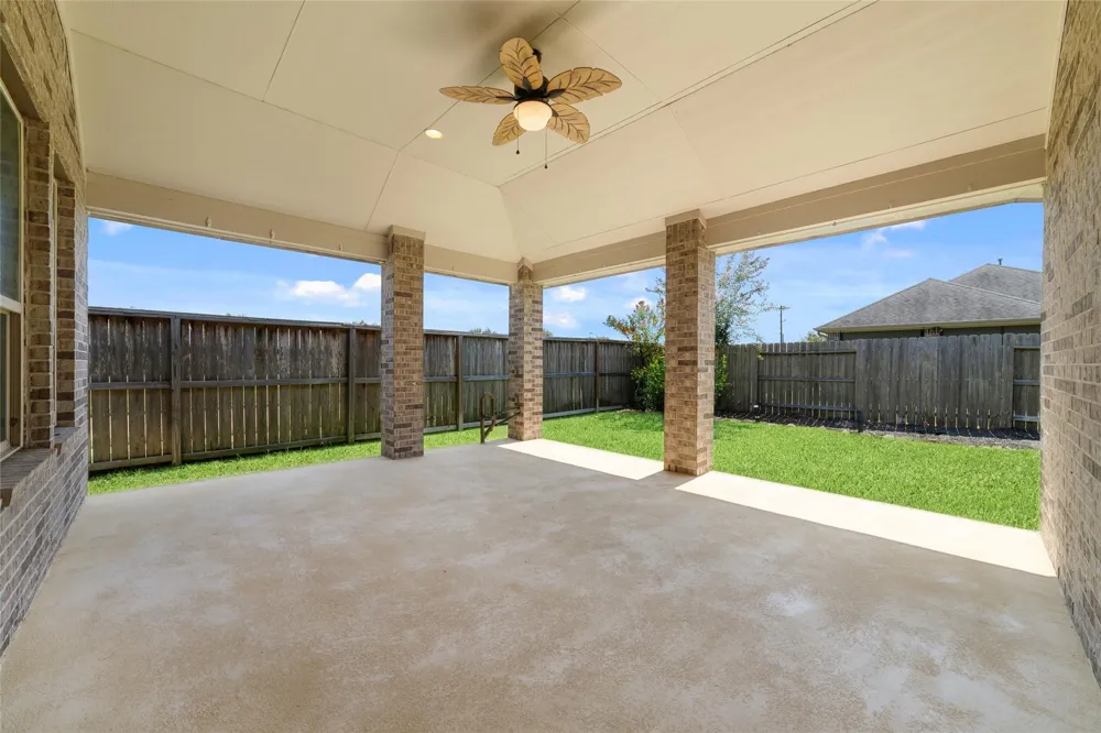 5503 Keystone Bay Court Fulshear, TX 77441
