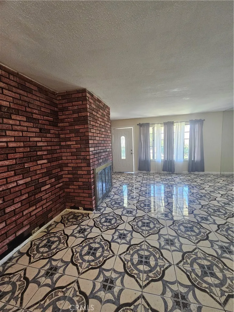 785 W Westward Banning, CA 92220