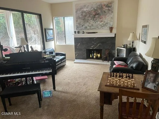 115 Los Padres Drive Thousand Oaks, CA 91361