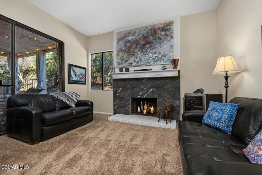 115 Los Padres Drive Thousand Oaks, CA 91361