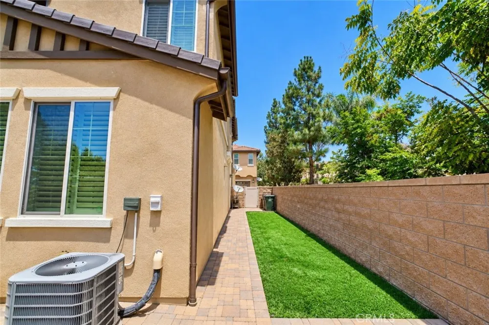 350 Catalina Brea, CA 92821