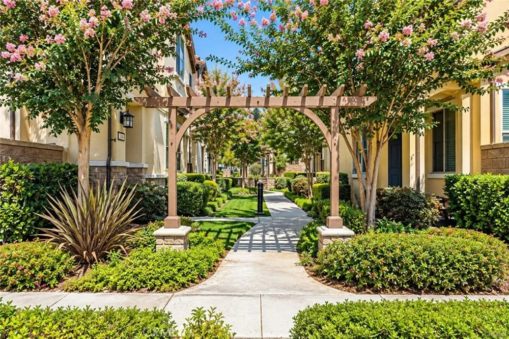 350 Catalina Brea, CA 92821