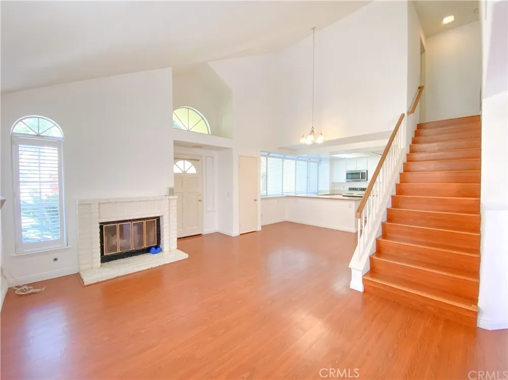 69 Abrazo Aisle #127 Irvine, CA 92614