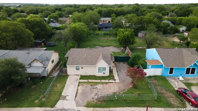 8831 Five Palms Dr San Antonio, TX 78242
