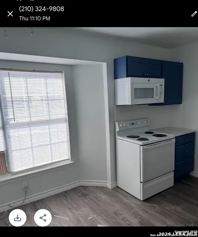 8831 Five Palms Dr San Antonio, TX 78242