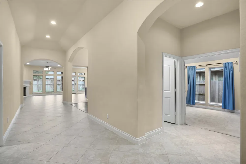 6707 Miller Shadow Lane Sugar Land, TX 77479